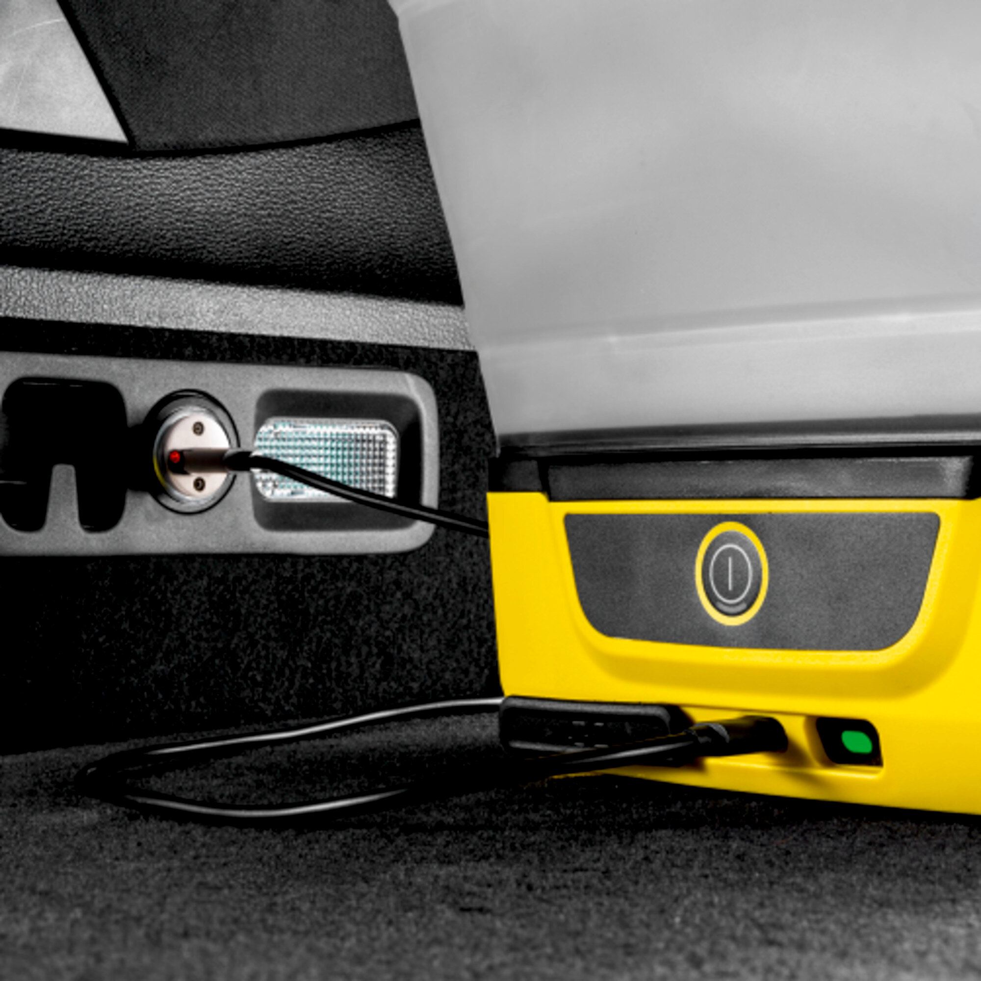 מכונת שטיפה ניידת מתקפלת Kärcher OC 3